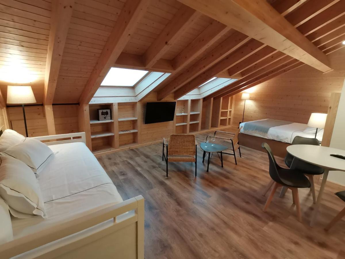 Apartamentos La Casina De Los Musicos Siero Buitenkant foto