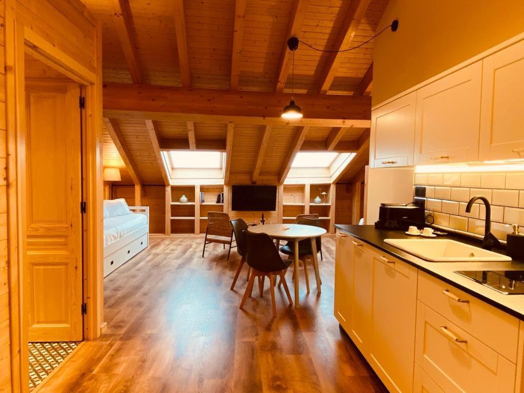 Apartamentos La Casina De Los Musicos Siero Buitenkant foto